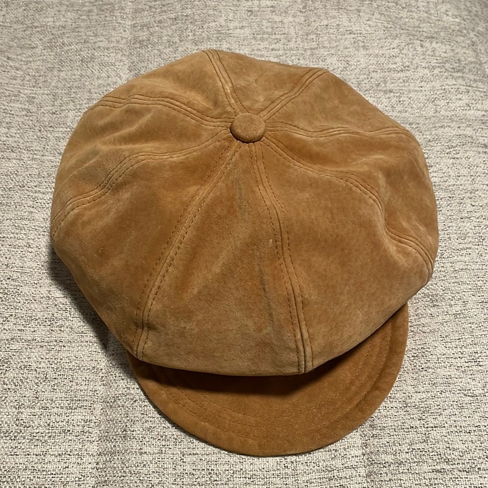 Just a regular hat in new condition